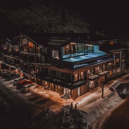 Hotel Continental Dolomites Selva di Val Gardena Exterior foto